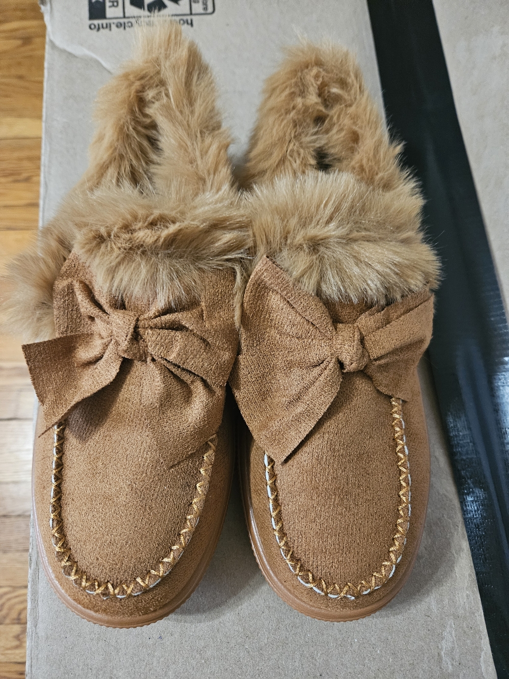 Tan Faux-Fur Bow Moccasin Slippers Shoes